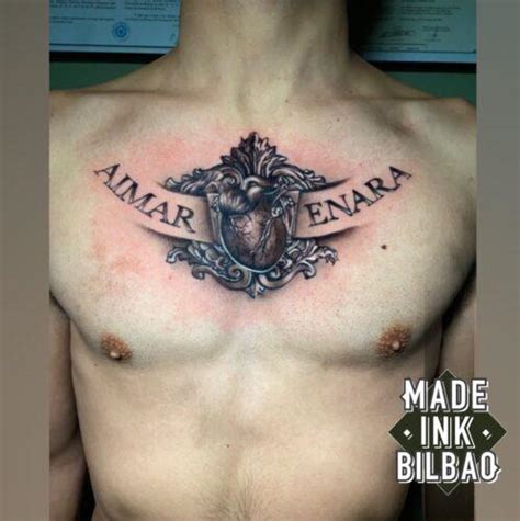 tatuajes con nombres en el pecho|Tatuajes en el Pecho Nombres: Ideas y Significados para。